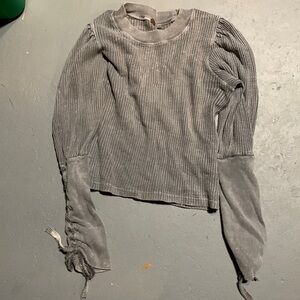 Free people bubble sleeve grey long sleeve size small waffle knit top